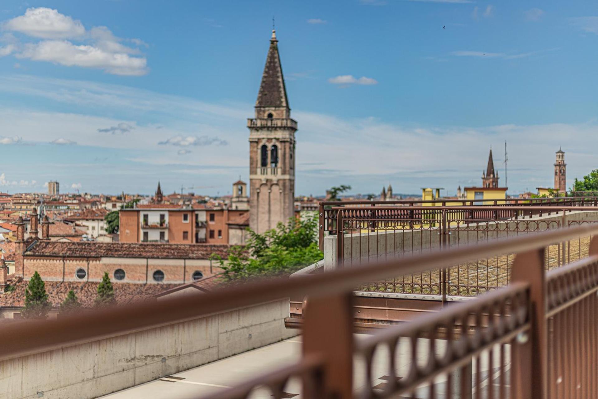 Verona Skyline Apartments - Appartamento 9D ภายนอก รูปภาพ
